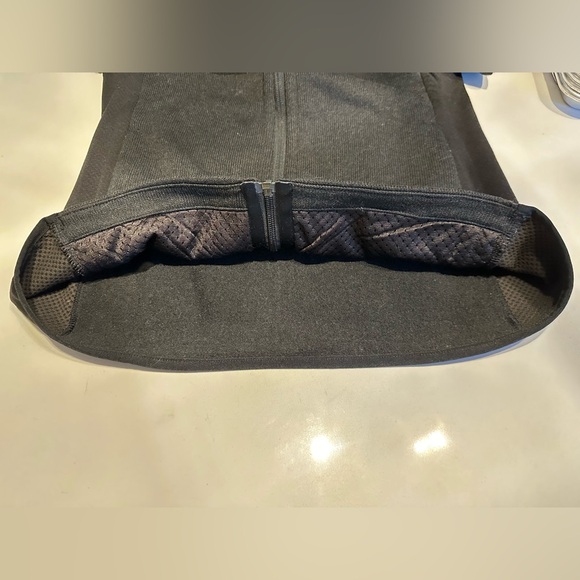 Patagonia Hooded Full—Zip Fleece Hoody (Women’s M) - Picture 8 of 10